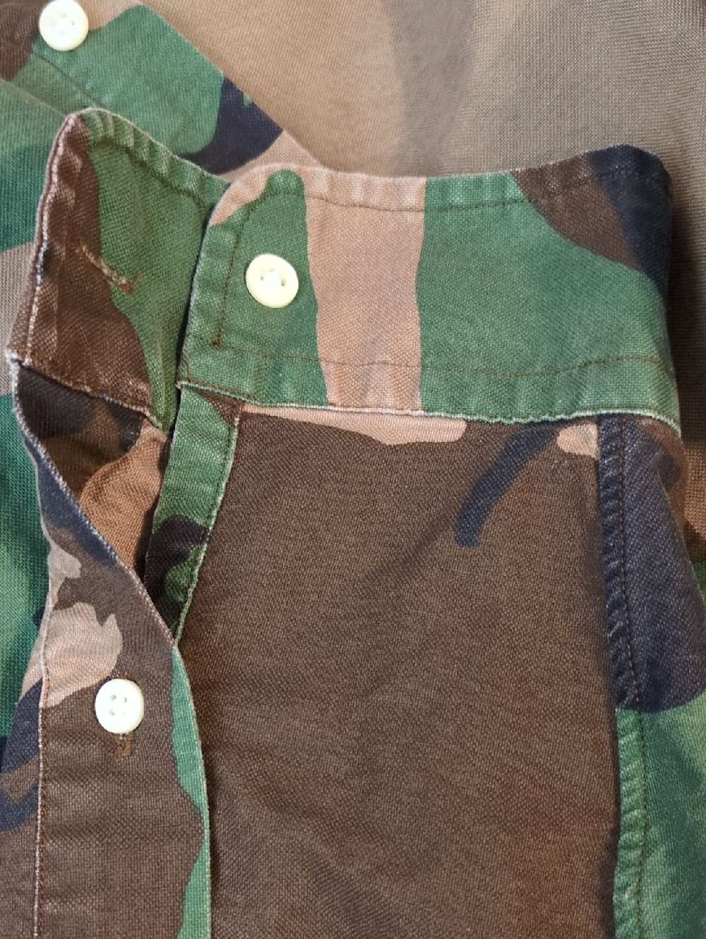 Ralph Lauren Camo Button Down LS Shirt Medium - Picture 8 of 13